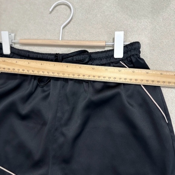 Le Rose Stories Black Satin Pajama Set White Trim XS - Picture 7 of 8